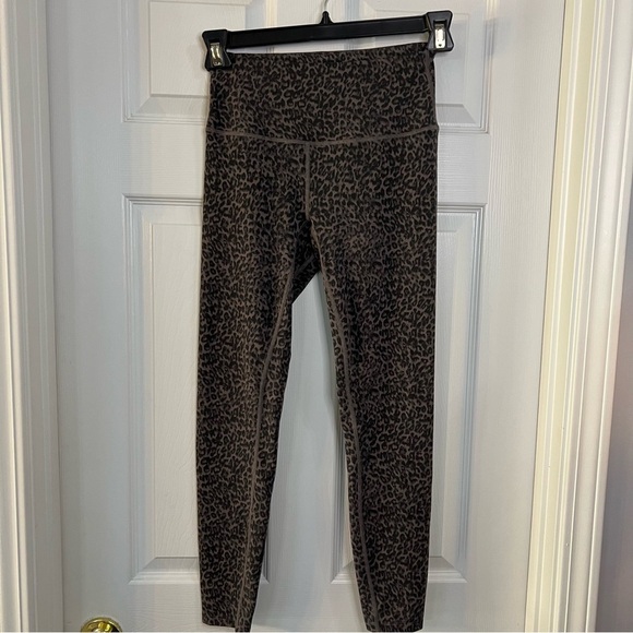 Varley Leopard Print Leggings - Picture 1 of 6